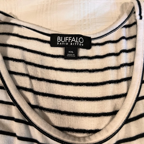 XL Super soft, striped shirt - Picture 3 of 3